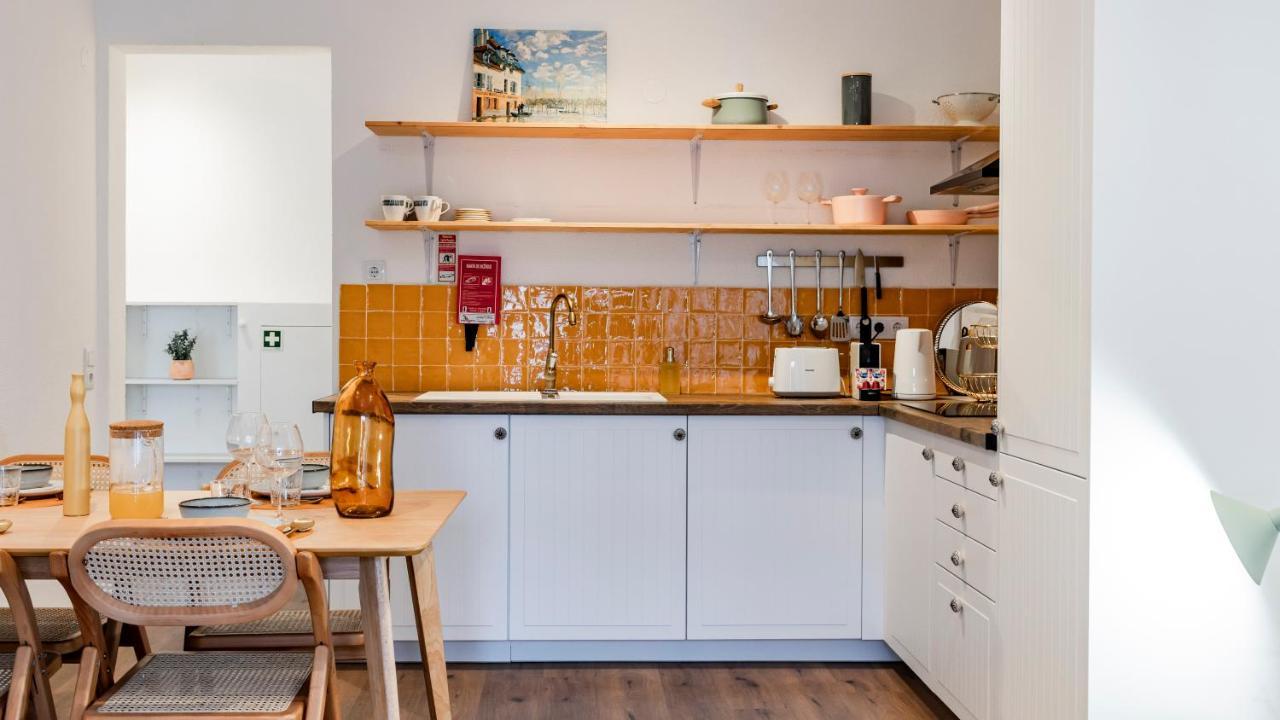 Happy Corner In The Heart Of Porto By Lovelystay Eksteriør billede